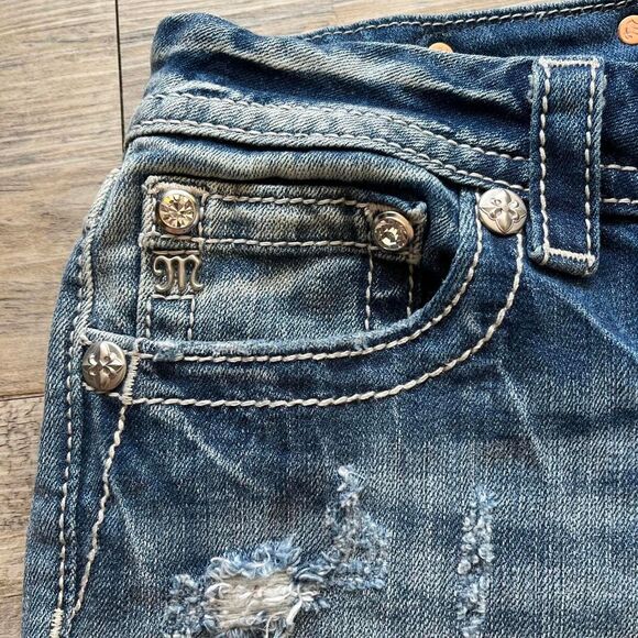 Miss Me Blue Jean Shorts with Floral Embroidery - Picture 3 of 8